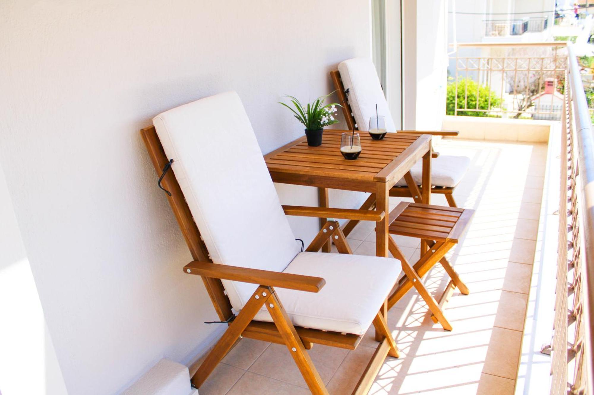ניקיטי Comfy Apartments מראה חיצוני תמונה