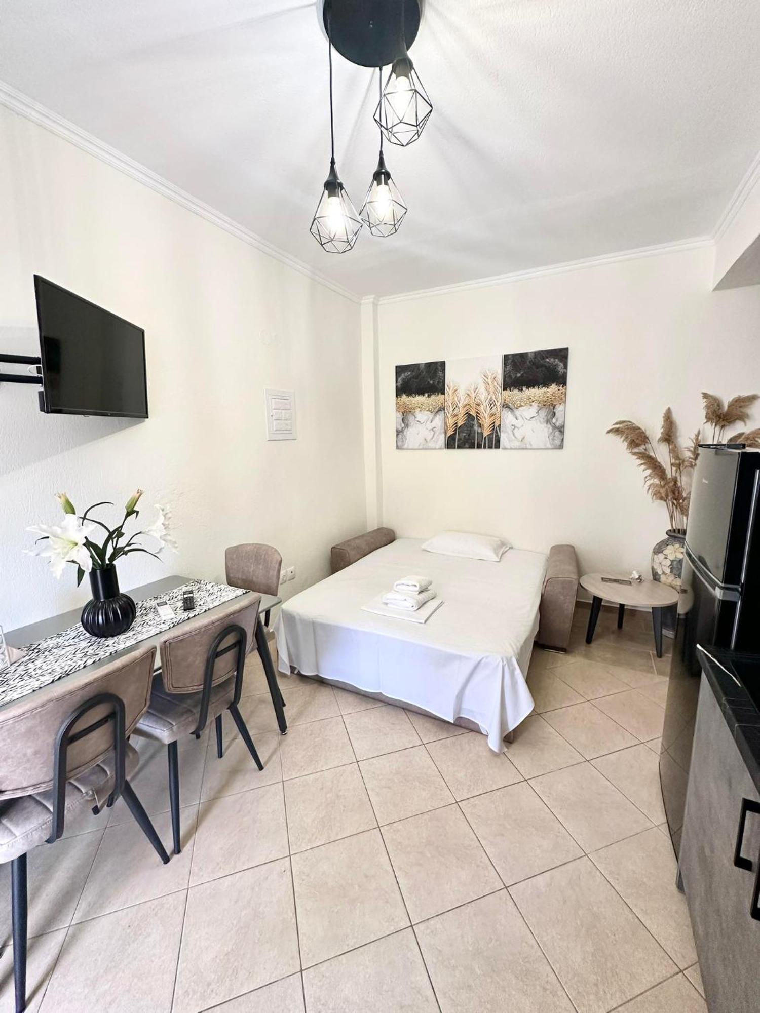 ניקיטי Comfy Apartments מראה חיצוני תמונה